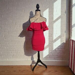 DO+BE Strapless Ruffle Dress in Vibrant Pink